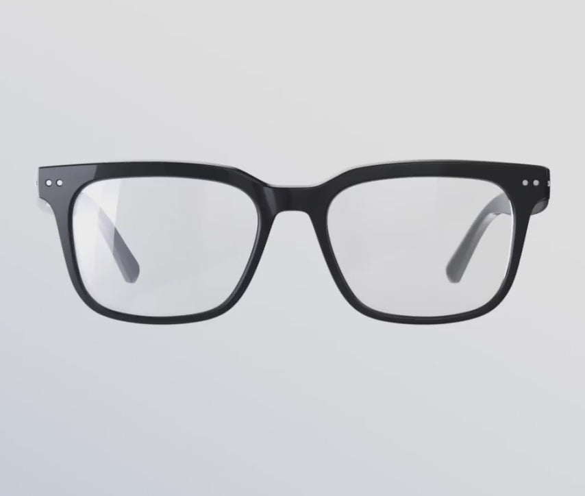 Carica il video: &lt;ul&gt;&lt;li&gt;Risposta a bassa latenza: prova gli altoparlanti open-ear integrati in occhiali da vista di tendenza.&lt;/li&gt;&lt;li&gt;Amplificazione direzionale: migliora la chiarezza delle conversazioni in ambienti rumorosi con microfoni direzionali e tecnologia beamforming.&lt;/li&gt;&lt;li&gt;Calibrazione personalizzata: personalizza ogni impostazione in base alle tue esigenze, per un suono di qualità superiore.&lt;/li&gt;&lt;/ul&gt;